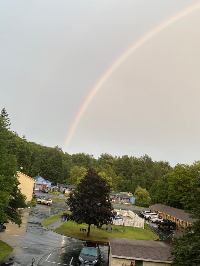 Fran Cove Motel Lake George Buitenkant foto