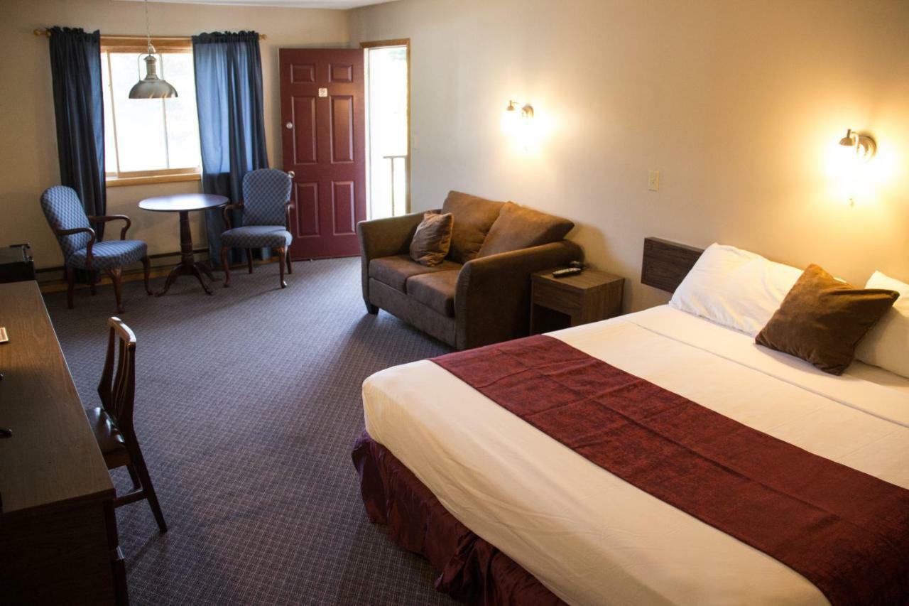 Fran Cove Motel Lake George Buitenkant foto