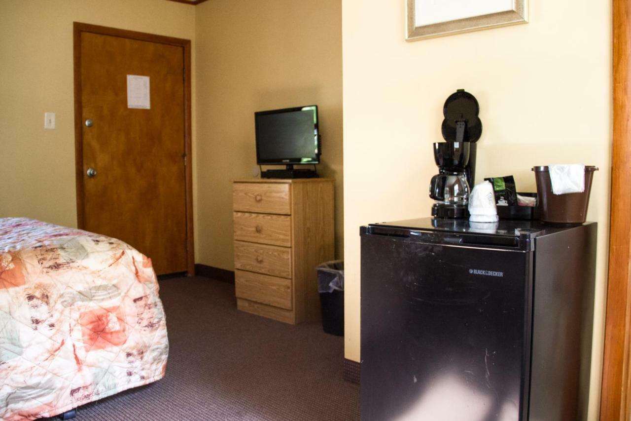 Fran Cove Motel Lake George Buitenkant foto