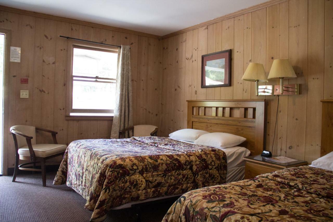 Fran Cove Motel Lake George Buitenkant foto